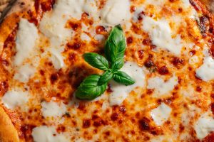 Despre noi 10 pizza margherita Focsani (6)